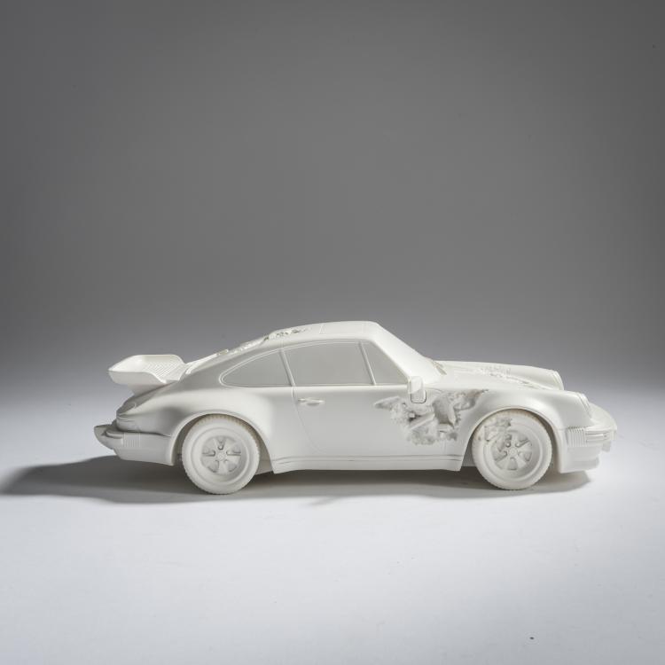 Bild 4 zu Objekt, 'Eroded 911 Turbo (Porsche)', 2020, Daniel Arsham, Daniel Arsham Studio, New York, 157C 645