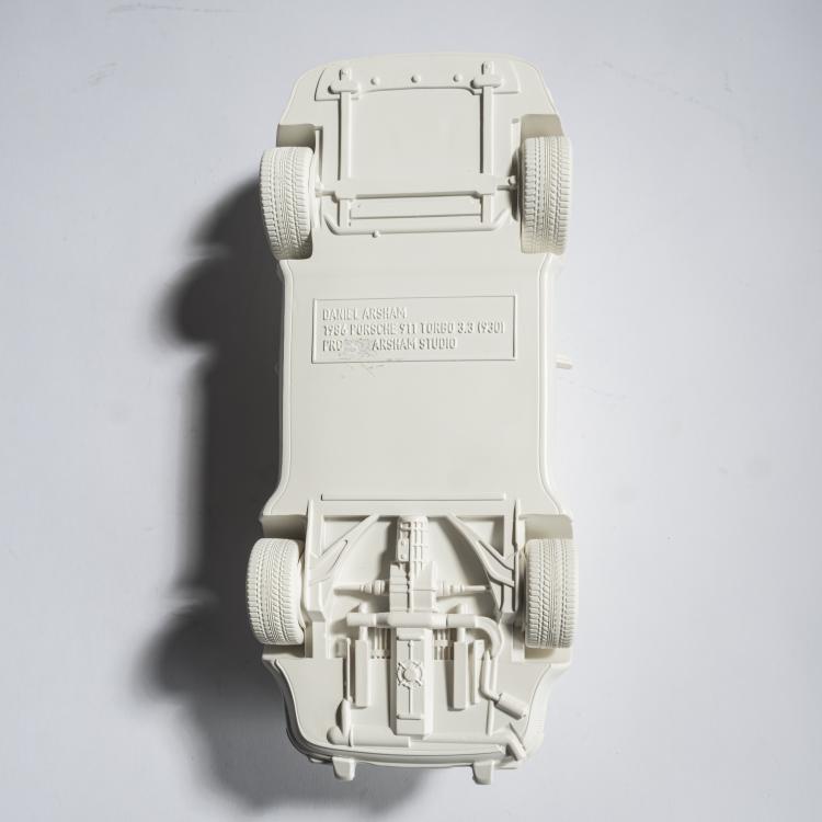 Bild 7 zu Objekt, 'Eroded 911 Turbo (Porsche)', 2020, Daniel Arsham, Daniel Arsham Studio, New York, 157C 645