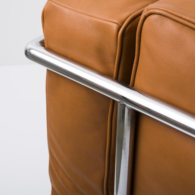 Bild 9 zu Objekt, 2 'LC 2' easy chairs, 1928, Pierre Jeanneret,Charlotte Perriand,Le Corbusier Charles-&Eacute;douard Jeanneret-Gris, Cassina, Mailand, 157A 71