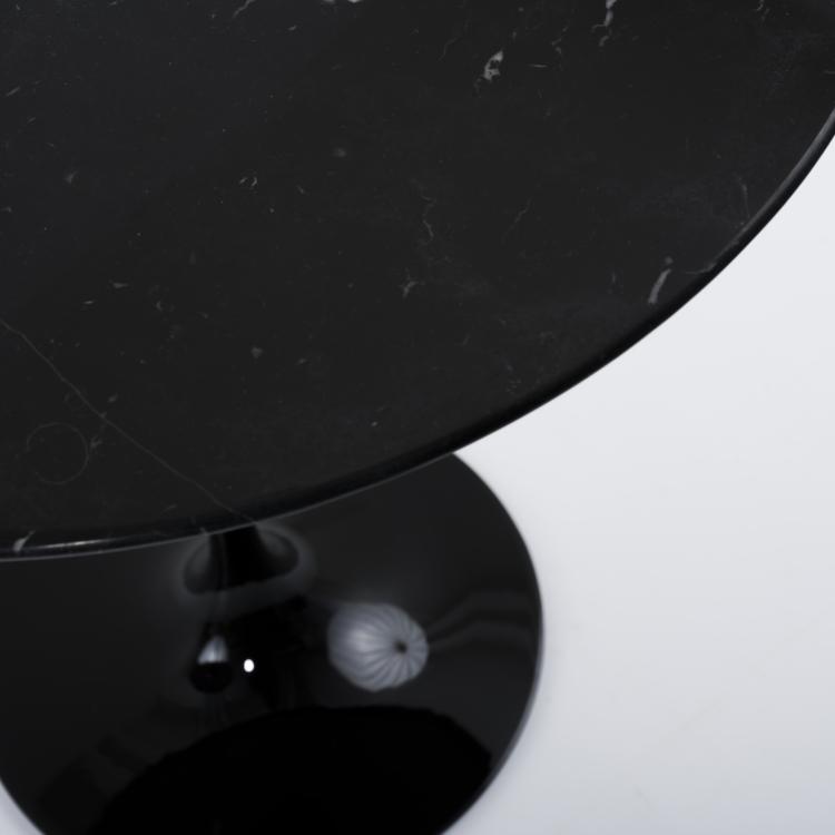 Bild 3 zu Objekt, 2 'Pedestal' - '163' side tables, 1957, Eero Saarinen, Knoll International, New York, 157B 317