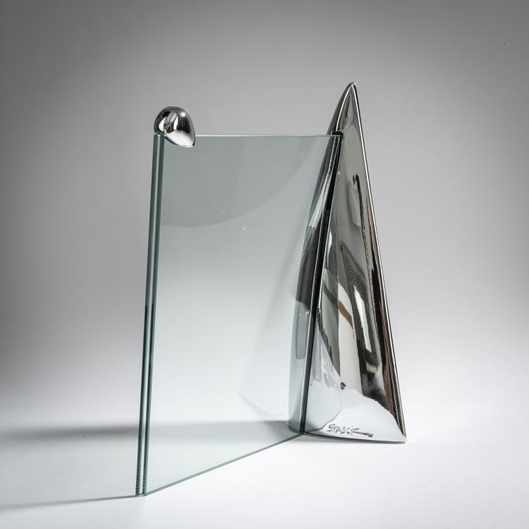 Bild 3 zu Objekt, 'Shark' standing frame, 1989, Philippe Starck, L'Or&eacute;al, Paris, 157B 413