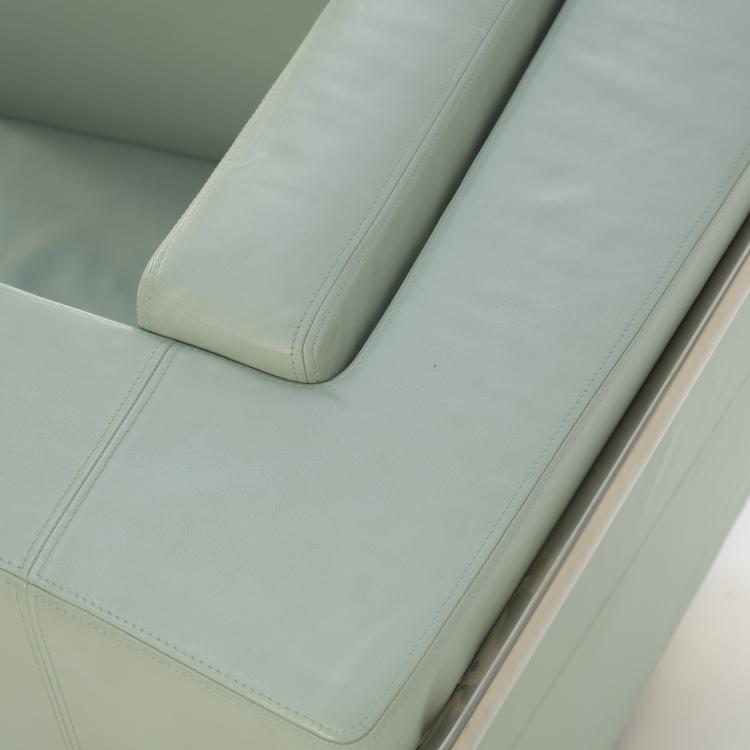 Bild 5 zu Objekt, Sessel 'Vod&ouml;l himmelblau', 1988, Helmut Swiczinsky,Wolf D. Prix, Coop Himmelb(l)au, Vitra Design, Weil am Rhein, 157B 576