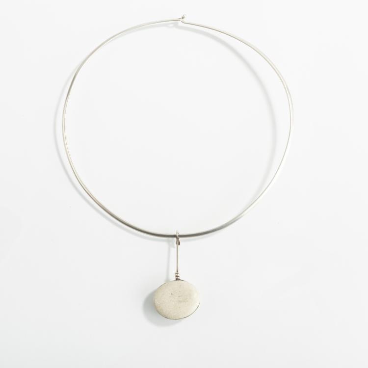 Hauptbild zu Objekt, Collier, c. 1958, Torun Vivianna B&uuml;low-H&uuml;be, B&uuml;low-H&uuml;be, Torun, Biot, 157D 1008