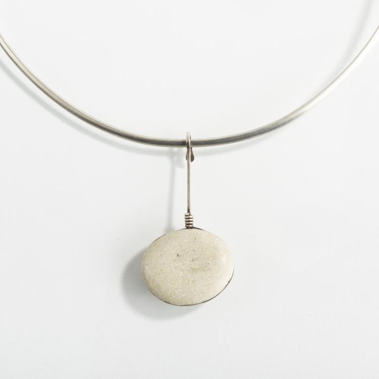 Bild 1 zu Objekt, Collier, c. 1958, Torun Vivianna B&uuml;low-H&uuml;be, B&uuml;low-H&uuml;be, Torun, Biot, 157D 1008