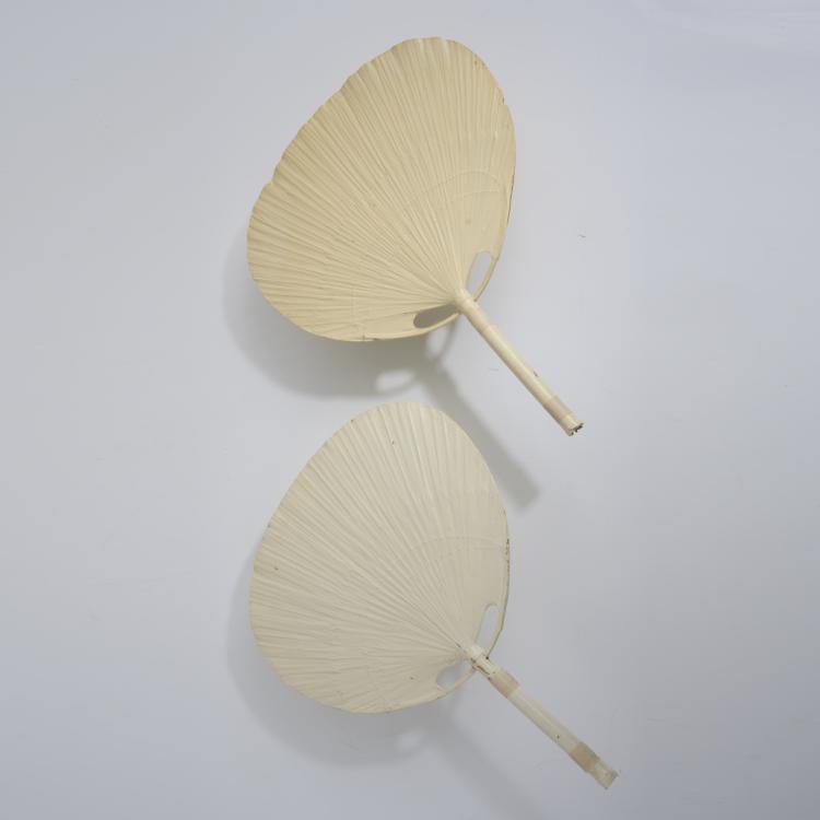 Hauptbild zu Objekt, 2 'Uchiwa III' wall lights, 1973, Ingo Maurer, Design M Ingo Maurer, M&uuml;nchen, 157A 195