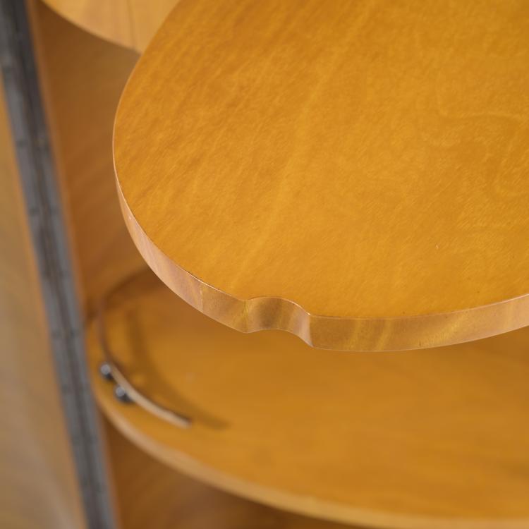 Bild 5 zu Objekt, 'El&iacute;ptic' liquor cabinet, 1987, Jaime Tresserra, Tresserra Collection, Madrid, 157B 572