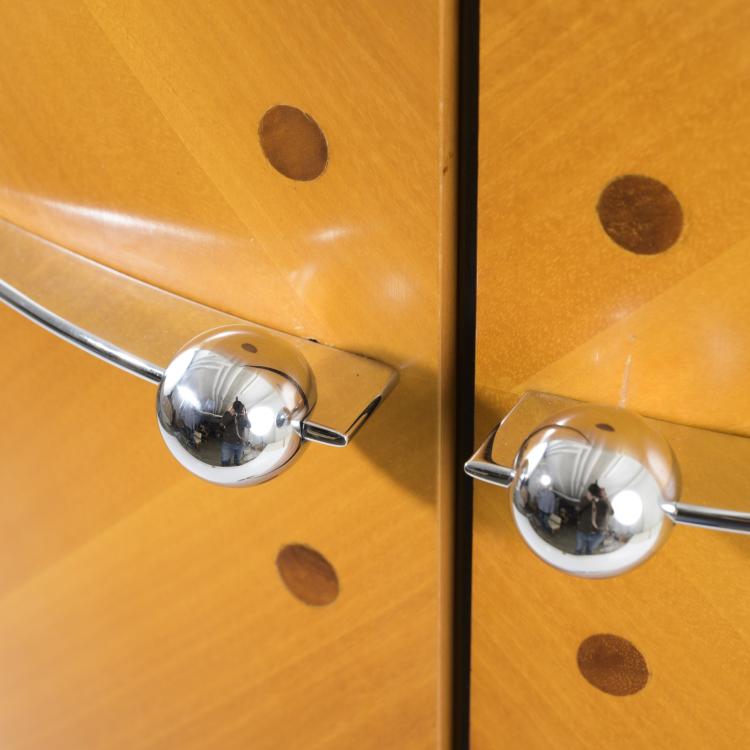 Bild 6 zu Objekt, 'El&iacute;ptic' liquor cabinet, 1987, Jaime Tresserra, Tresserra Collection, Madrid, 157B 572