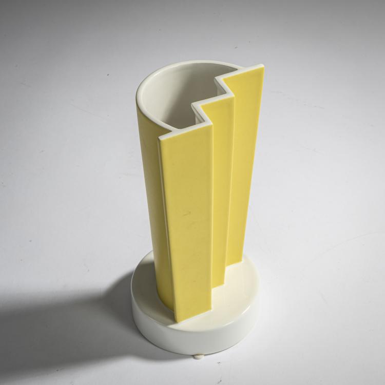 Bild 5 zu Objekt, 'ET1' vase, 1990, Ettore Sottsass, Alessio Sarri, Sesto Fiorentino, 157B 363