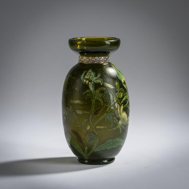 Hauptbild zu Objekt, 'Intercalaire'-Vase 'Papillon', 1894-1903, Eug&egrave;ne Kremer (wohl), Burgun, Schverer & Co. (wohl), Burgun, Schverer & Co., Verrerie d'Art de Lorraine, Meisenthal, 156B 84