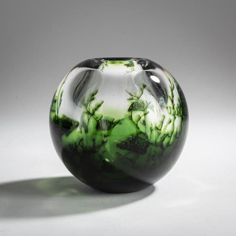 Hauptbild zu Objekt, Vase 'Graal' mit Fischdekor, 1937, Edvard Hald, Orrefors Glasbruk, 157B 380
