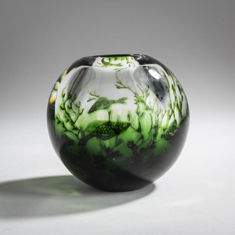 Bild 2 zu Objekt, Vase 'Graal' mit Fischdekor, 1937, Edvard Hald, Orrefors Glasbruk, 157B 380