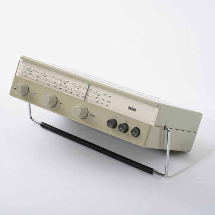 Bild 2 zu Objekt, Kofferradio 'T 540', 1962, Dieter Rams, Braun AG, Frankfurt am Main, 157A 102