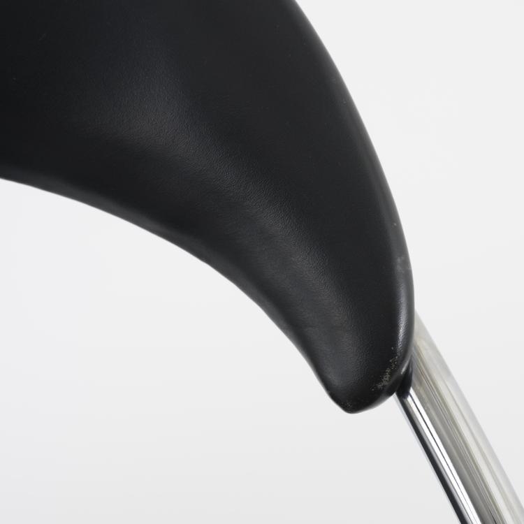 Bild 7 zu Objekt, 2 'S 36 P' armchairs, 1930/31, Hans Luckhardt,Wassili Luckhardt, Thonet, Frankenberg, 157A 33