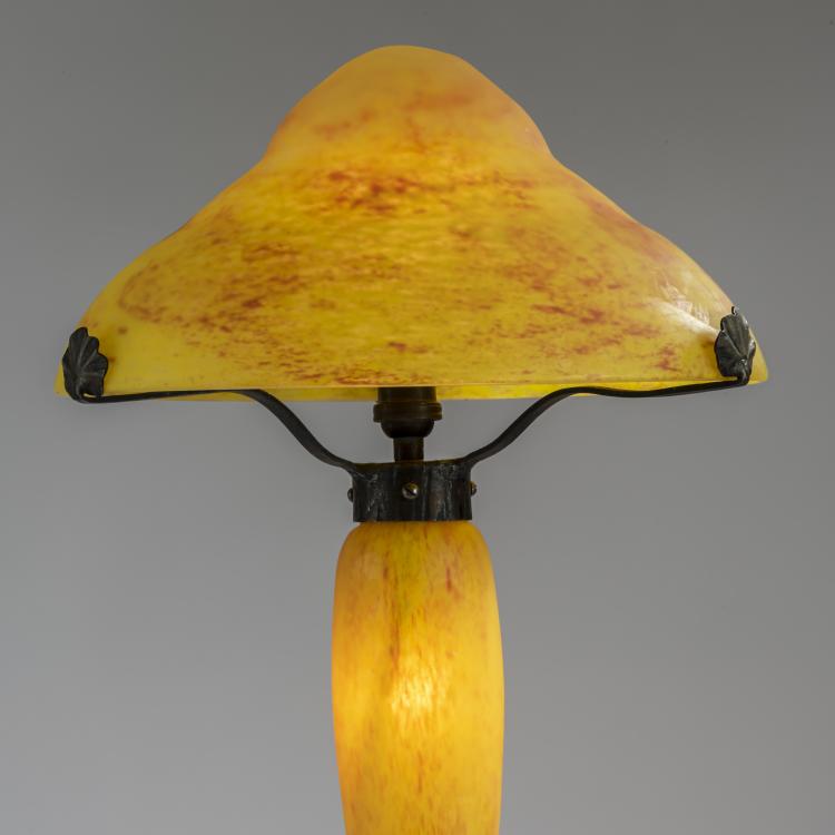 Bild 1 zu Objekt, Tischleuchte, um 1925, Antonin Daum, Daum Fr&egrave;res, Nancy, 156B 171