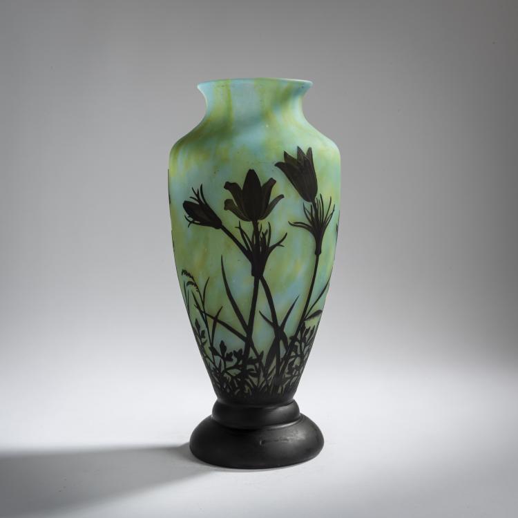 Hauptbild zu Objekt, 'An&eacute;mones pulsatilles' vase, 1913, Antonin Daum, Daum Fr&egrave;res, Nancy, 156B 159