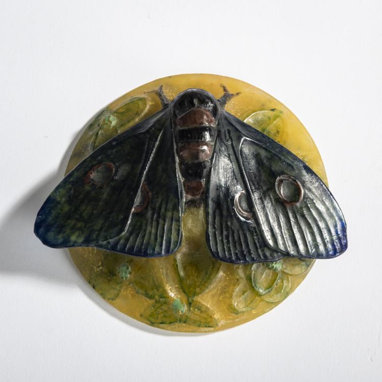 Hauptbild zu Objekt, Briefbeschwerer 'Papillon de nuit', um 1920, Walter, Amalric, Nancy, 156B 299