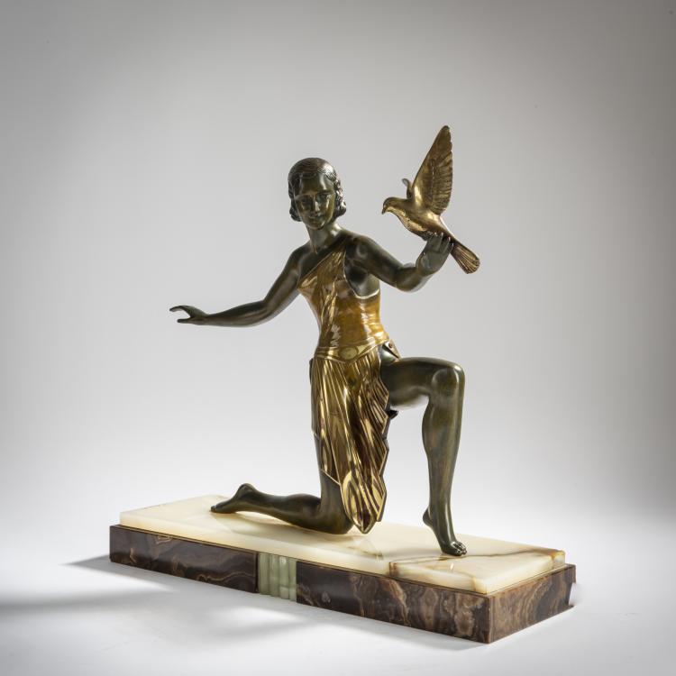 Bild 4 zu Objekt, Frau mit Vogel, um 1930, J. Brault, 156C 339