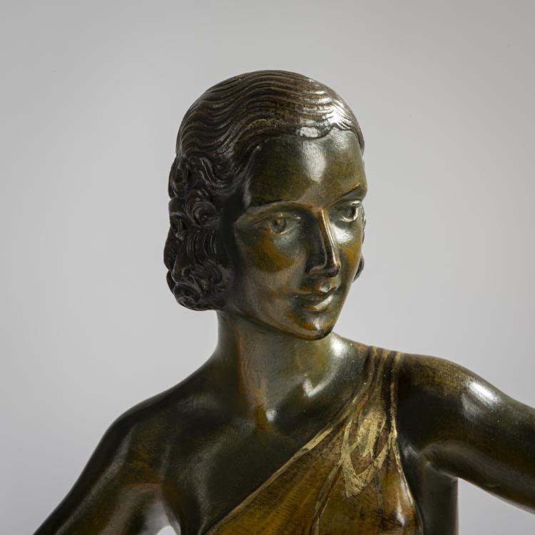 Bild 6 zu Objekt, Frau mit Vogel, um 1930, J. Brault, 156C 339