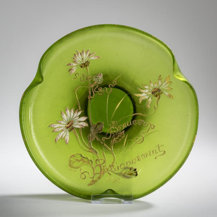 Bild 2 zu Objekt, Schale 'Un peu, beaucoup, passion&eacute;ment' mit Silbermontierung, um 1890, Emile Gall&eacute;, Gall&eacute;, &Eacute;mile, Nancy, 156B 183