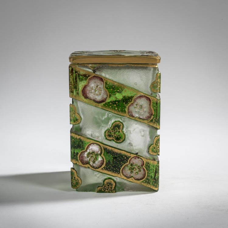 Bild 4 zu Objekt, Deckeldose 'Rosaces', um 1893, Antonin Daum, Daum Fr&egrave;res, Nancy, 156B 95