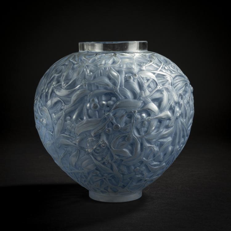 Hauptbild zu Objekt, Vase 'Gui', 1920, Ren&eacute; Lalique, Lalique, Ren&eacute;, Wingen-sur-Moder, 156A 9