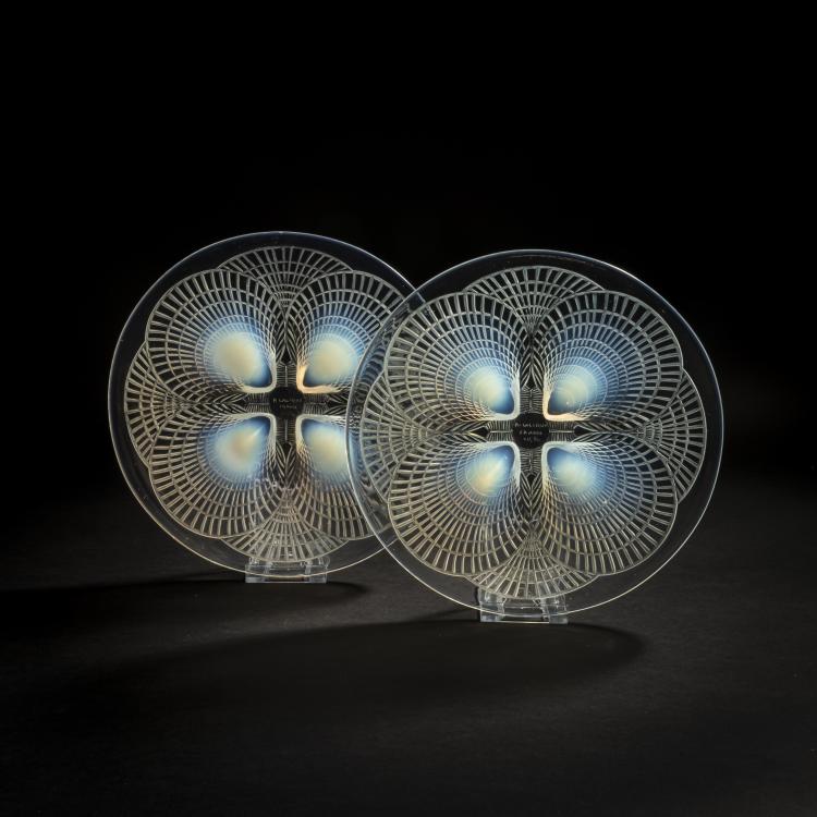 Hauptbild zu Objekt, Two plates 'Coquilles N&deg; 3', 1924, Ren&eacute; Lalique, Lalique, Ren&eacute;, Wingen-sur-Moder, 156A 24