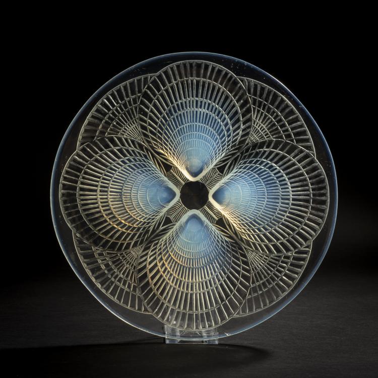 Hauptbild zu Objekt, 'Coquille N&deg; 1' plate, 1924, Ren&eacute; Lalique, Lalique, Ren&eacute;, Wingen-sur-Moder, 156A 25