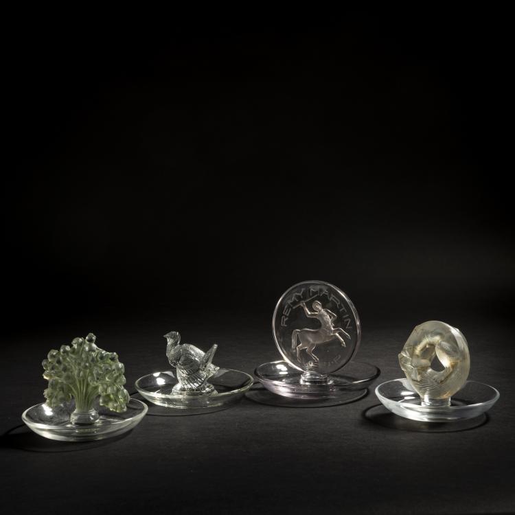 Bild 1 zu Objekt, Vier Aschenbecher, 1925 - 1960er Jahre, Ren&eacute; Lalique, Lalique, Ren&eacute;, Wingen-sur-Moder, 156A 28