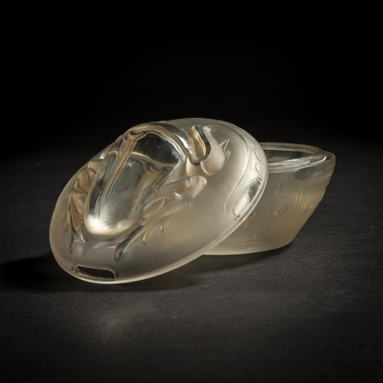 Bild 1 zu Objekt, Cremedose 'Scarab&eacute;e' f&uuml;r Piver, 1909, Ren&eacute; Lalique, Lalique, Ren&eacute;, Combs-la-Ville, 156A 1