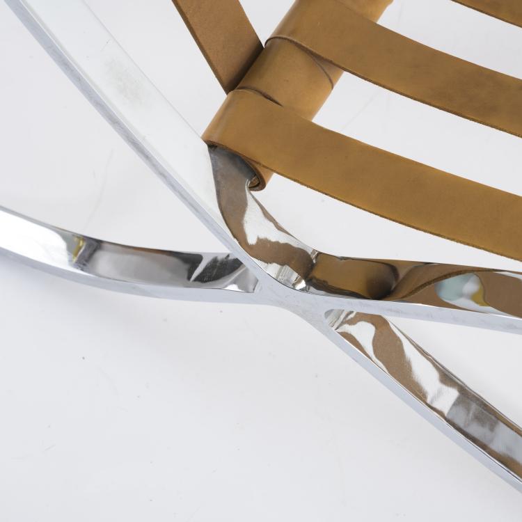 Bild 3 zu Objekt, 'Barcelona chair' with ottoman, 1929, Ludwig Mies van der Rohe, Knoll International, New York, 157A 28
