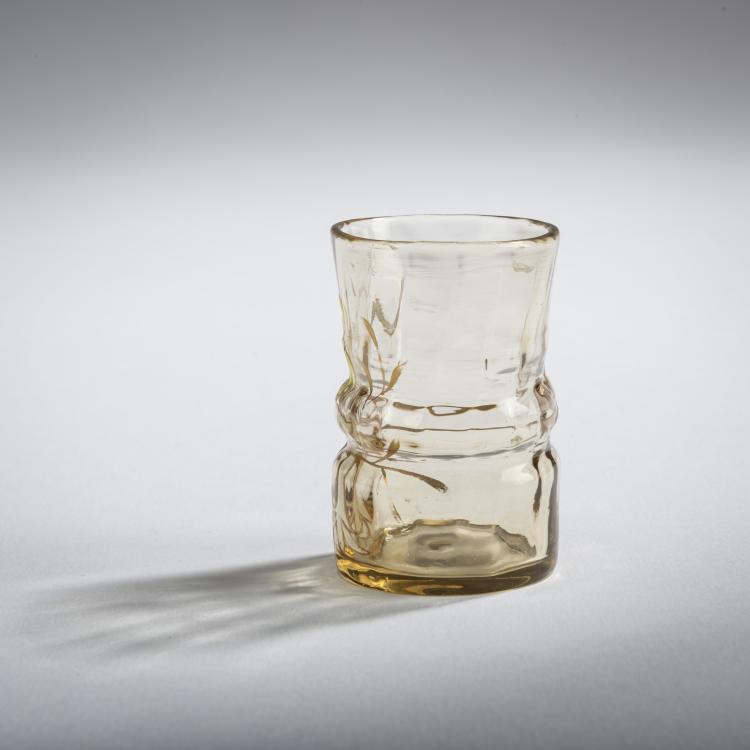Bild 2 zu Objekt, 'Coeur de Jeanette' shot glass, c. 1890, Emile Gall&eacute;, Gall&eacute;, &Eacute;mile, Nancy, 156B 184