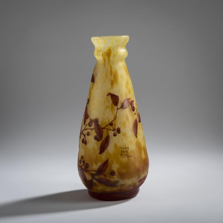 Bild 1 zu Objekt, 'Baies d'Aronia' vase, 1920s, Antonin Daum, Daum Fr&egrave;res, Nancy, 156B 168