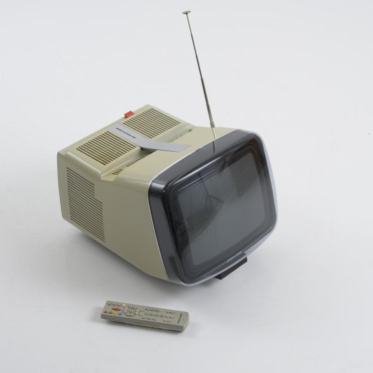Bild 2 zu Objekt, 'Algol 11' TV-set, 1964, Richard Sapper,Marco Zanuso, Brionvega, 157B 388