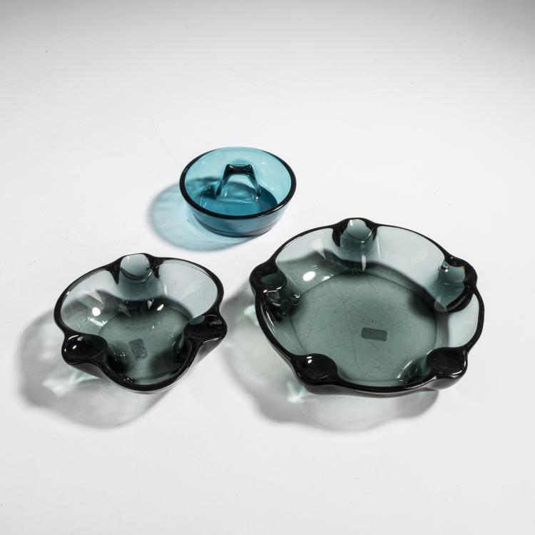 Hauptbild zu Objekt, 3 ashtrays, '500', '501', and '502', 1951 and 1962, respectively, Wilhelm Wagenfeld, WMF, Geislingen, 157A 124
