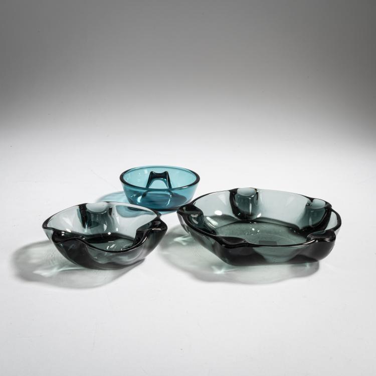 Bild 1 zu Objekt, 3 ashtrays, '500', '501', and '502', 1951 and 1962, respectively, Wilhelm Wagenfeld, WMF, Geislingen, 157A 124
