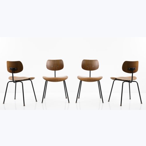 4 'SE 68' chairs, 1951