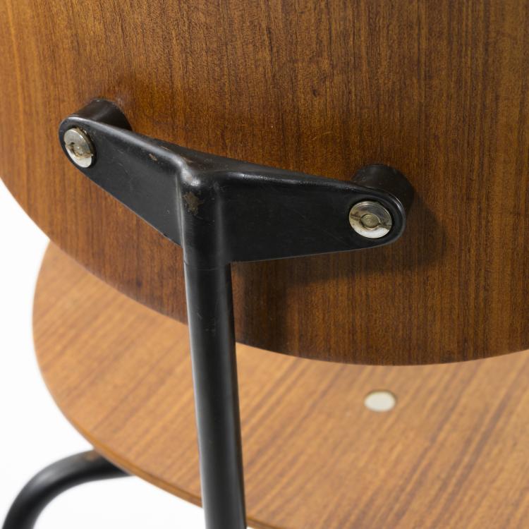 Bild 2 zu Objekt, 4 'SE 68' chairs, 1951, Egon Eiermann, Wilde & Spieth, Esslingen, 157A 146