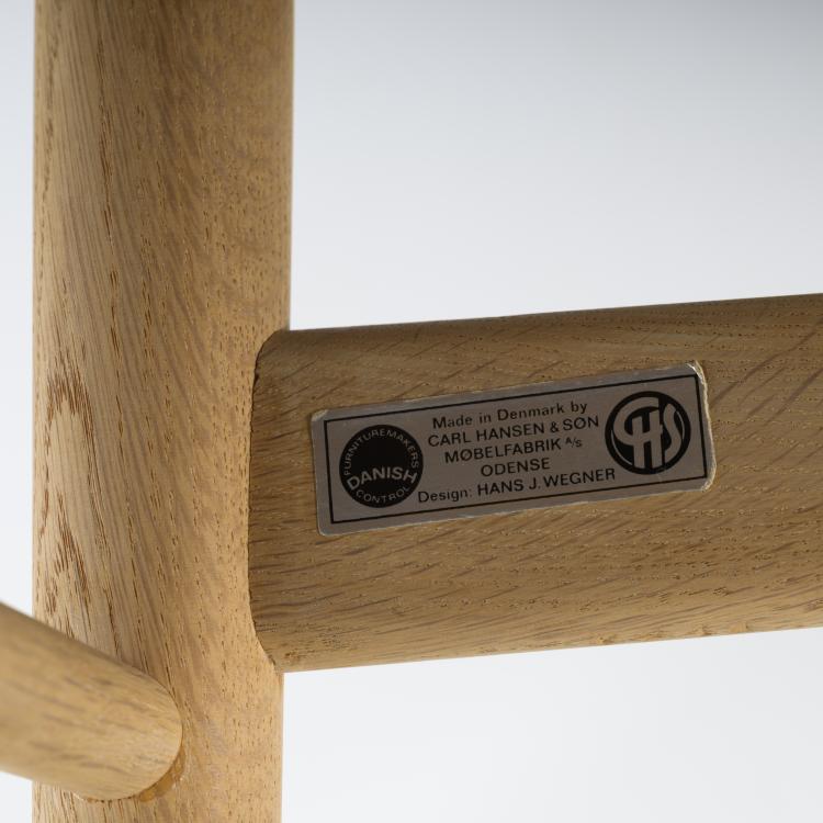 Bild 3 zu Objekt, 4 'CH36' chairs, 1962, Hans J. Wegner, Carl Hansen & Son, M&ouml;belfabrik, Odense., 158B 477