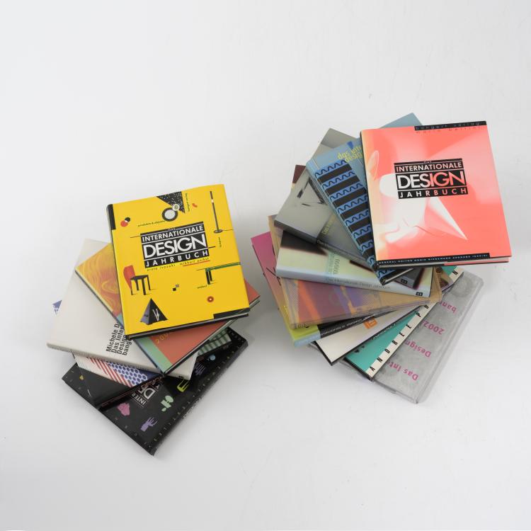 Hauptbild zu Objekt, Yearbook International Design, 1987 - 2004, 158B 538