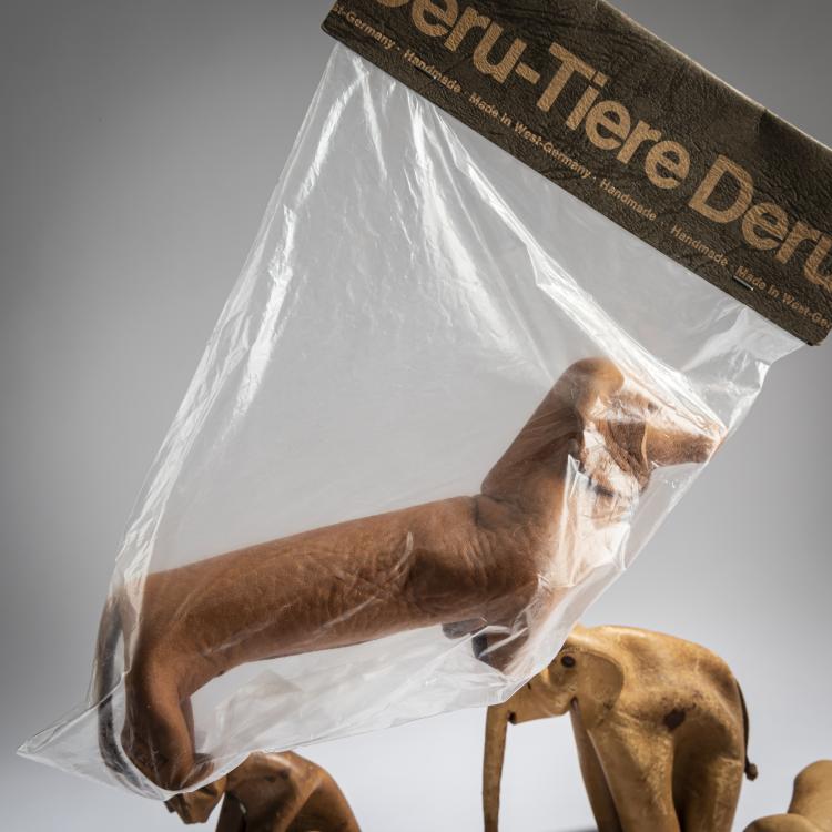 Bild 3 zu Objekt, Five 'Deru' toy animals, 1960s, Deru, Wiesbaden, 157A 131