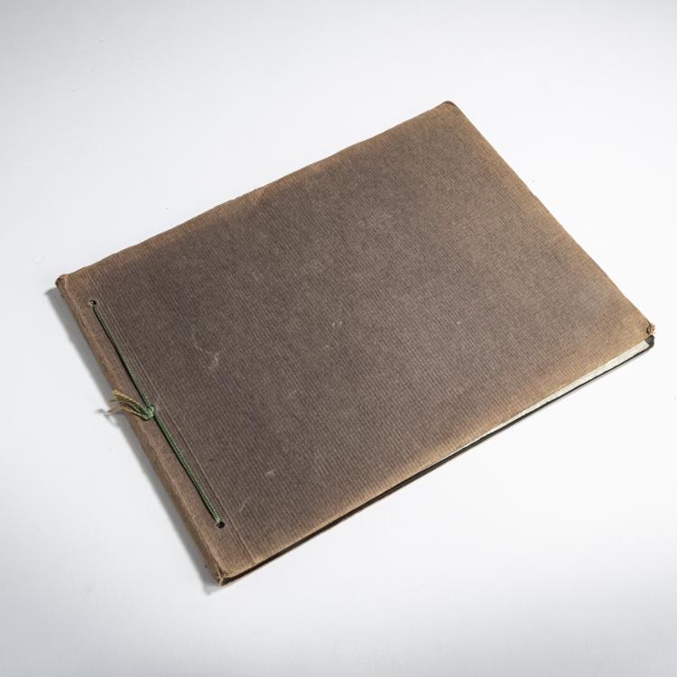 Hauptbild zu Objekt, Portfolio with five textile embroidery samples, c. 1920, Wiener Werkst&auml;tte, 160A 61