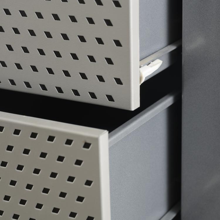 Bild 3 zu Objekt, Schubladenschrank / Kommode 'Settimanale', um 1985, Matteo Thun, Bieffeplast, Padua, 158A 294