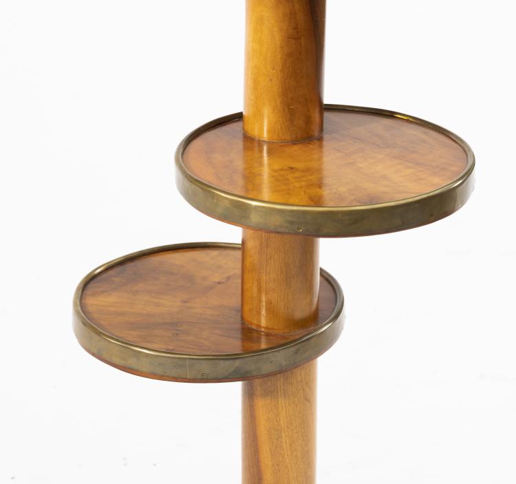 Bild 1 zu Objekt, Beistelltisch, 1920er Jahre, Frankreich, 159C 599