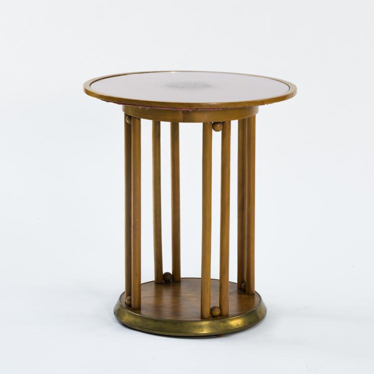 Bild 3 zu Objekt, Vier 'Fledermaus' St&uuml;hle und ein Tisch, 1906/07, Josef Hoffmann, Kohn & Kohn, Wien und Teschen, 160A 52