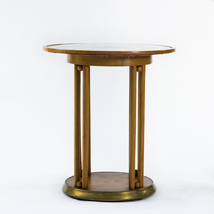 Bild 4 zu Objekt, Vier 'Fledermaus' St&uuml;hle und ein Tisch, 1906/07, Josef Hoffmann, Kohn & Kohn, Wien und Teschen, 160A 52