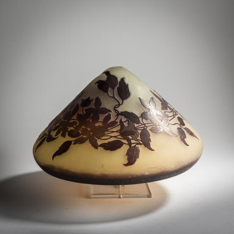 Hauptbild zu Objekt, Lampenschirm 'Cl&eacute;matites', 1908-20, Gall&eacute;, Etablissements, Nancy, 159B 188