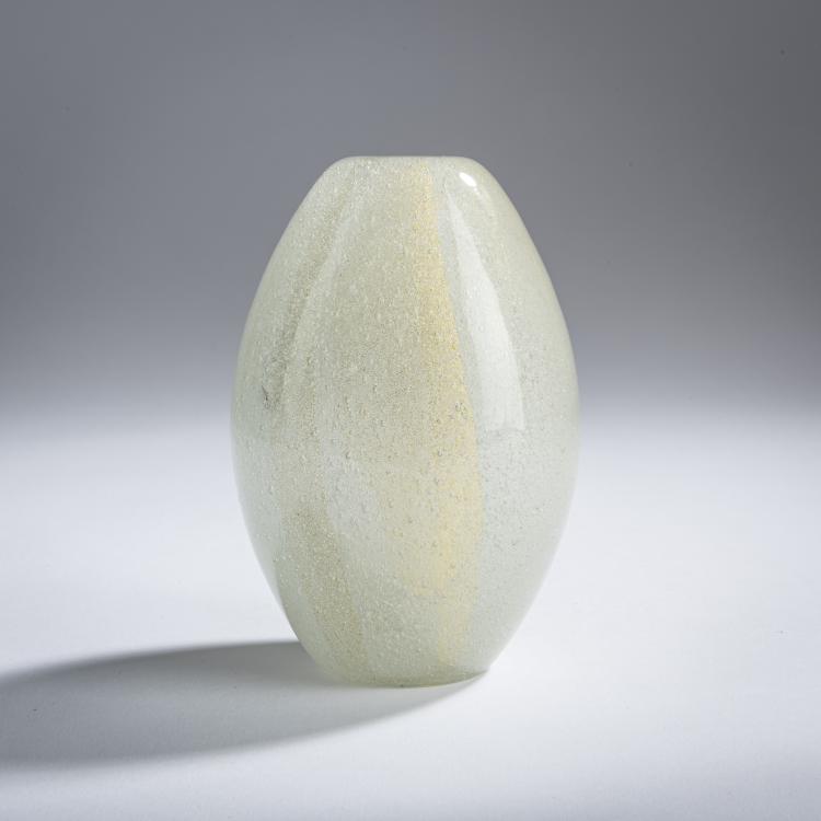 Bild 1 zu Objekt, 'Sommerso a bollicine' vase, 1934-36, Carlo Scarpa, Venini & C., Murano, 158C 795