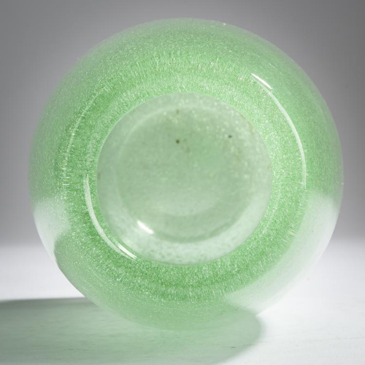 Bild 2 zu Objekt, 'Sommerso a bollicine' vase, 1932/33, Carlo Scarpa, Venini & C., Murano, 158C 794