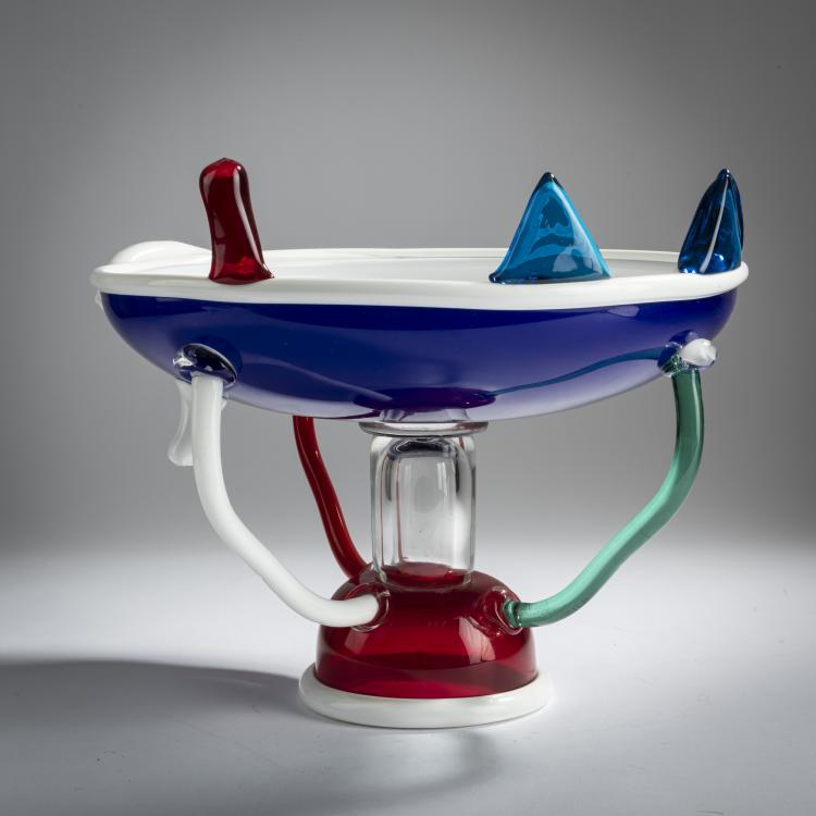 Bild 3 zu Objekt, 'Sol' fruit bowl , 1982, Ettore Sottsass, Compagnia Vetraria Muranese srl, Venedig; Memphis, Mailand, 158A 279