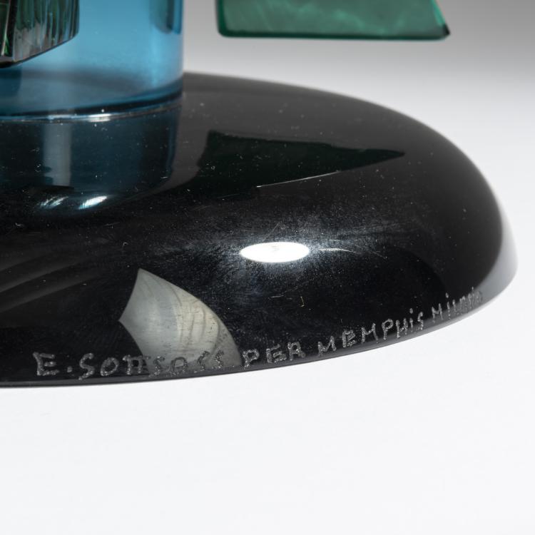 Bild 4 zu Objekt, 'Clesitera' object, 1986, Ettore Sottsass, Toso Vetri d'Arte, Murano f&uuml;r Memphis, Mailand, 158A 282